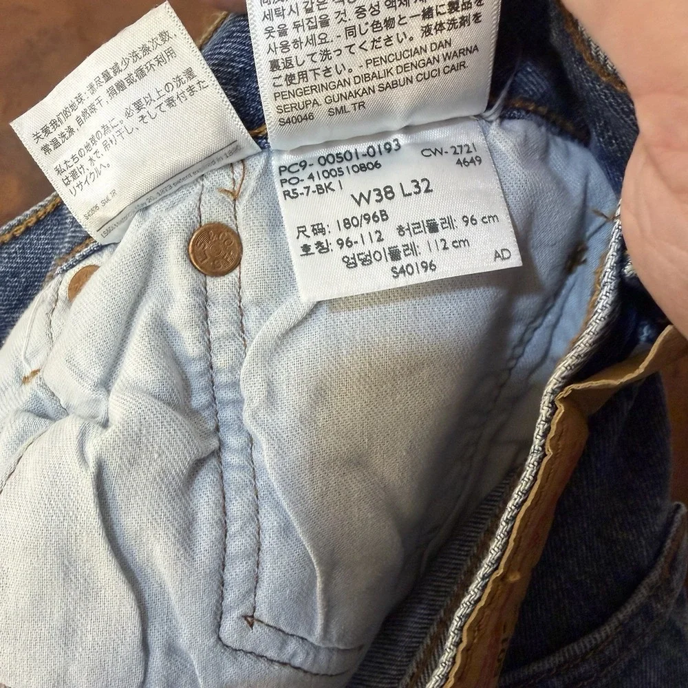 Vintage‎ Levi's 501 Denim Blue Jeans FITS 38x32 Button Fly Medium Wash Men's